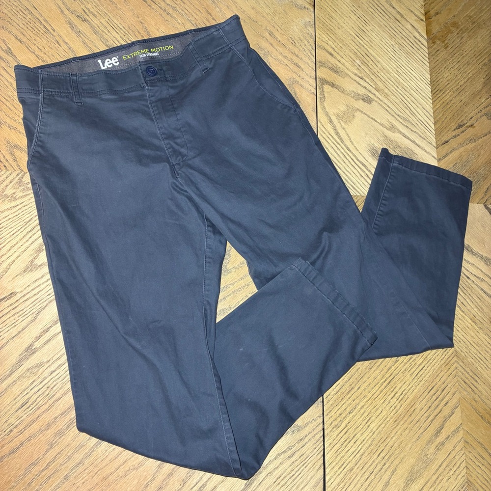 Lee Extreme Motion Slim Straight Chino Pants Mens 33x32 Navy Blue 104274540